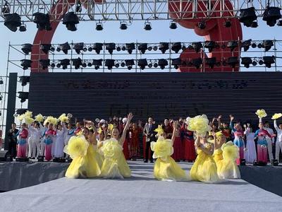 诗画浙疆·情系天山 阿克苏地区第三届乡村文化旅游节暨温宿县第八届天山托木尔文化旅游节盛大开幕